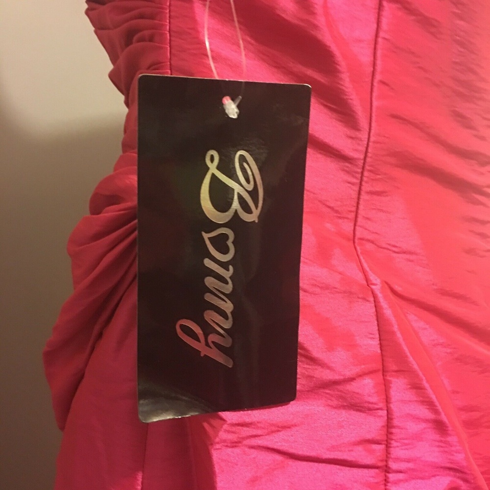 BONNY PROM DRESS - Picture 8 of 8